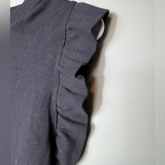 Zara Women’s‎ Crop Top Ruffle Sleeves Stretchy Women's Size Medium Black - Picture 2 of 5